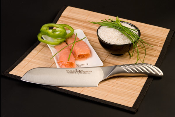 Нож кухонный стальной Сантоку (170мм) Tojiro Supreme Series DP FD-959