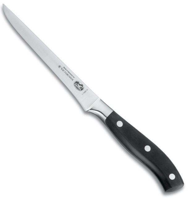Нож Victorinox обвалочный кованый 15 см, черный (подарочная упаковка) 7.7303.15G
Нож Victorinox обвалочный кованый 15 см, черный (подарочная упаковка) 7.7303.15G