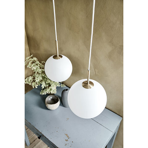 Лампа подвесная Ball, 20х?25 см, белое опаловое стекло Frandsen 159601184001