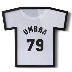 Рамка для футболки T-frame черная Umbra 315200-040