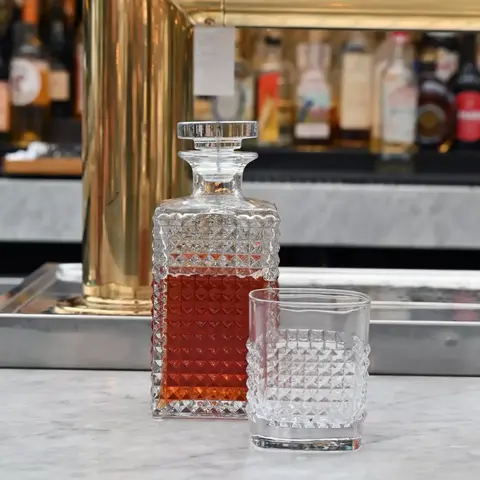 Набор для виски штоф 750 мл 4 стакана 380 мл ELIXIR WHISKY LUIGI BORMIOLI Mixology арт. A12469S0602L990