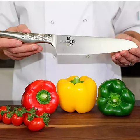 Нож кухонный поварской Шеф KAI Магороку Шосо 18 см