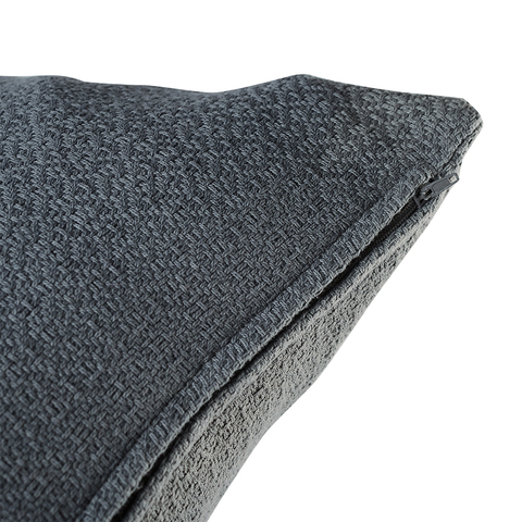 Подушка декоративная из хлопка фактурного плетения темно-серого цвета из коллекции Essential, 45х45 Tkano TK19-CU0015
