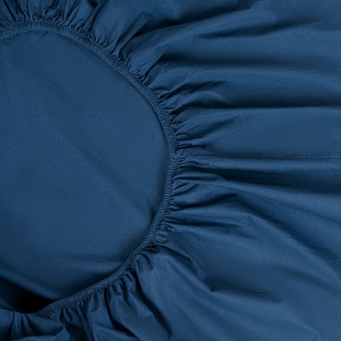 Простыня на резинке темно-синего цвета из органического стираного хлопка из коллекции Essential, 160х200 см Tkano TK20-FSI0001