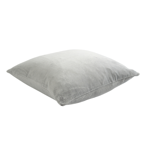 Подушка декоративная из хлопкового бархата серого цвета из коллекции Essential, 45х45 см Tkano TK19-CU0007