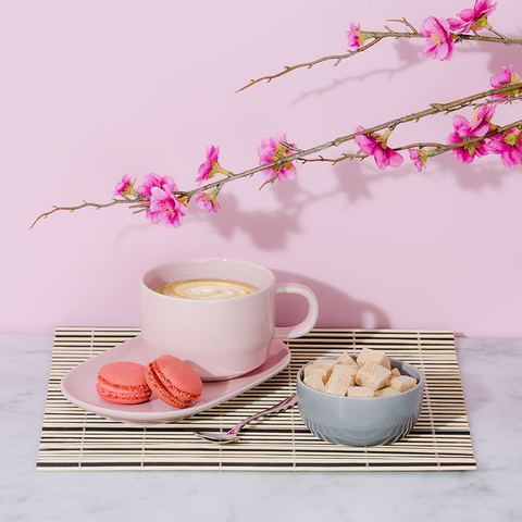 Тарелка сервировочная Cafe Concept 19,6х12,5 см розовая TYPHOON 1401.819V