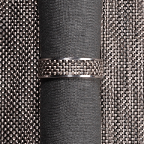 Кольцо для салфеток Light grey (100324-015) CHILEWICH Stainless steel арт. 0802-MNBK-LTGR