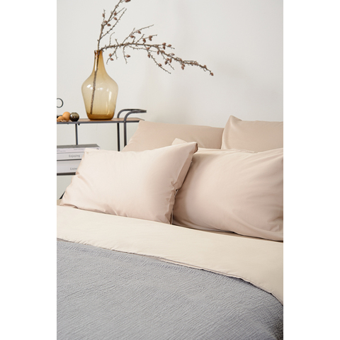 Комплект постельного белья полутораспальный из сатина бежевого цвета из коллекции Essential Tkano TK20-DC0042