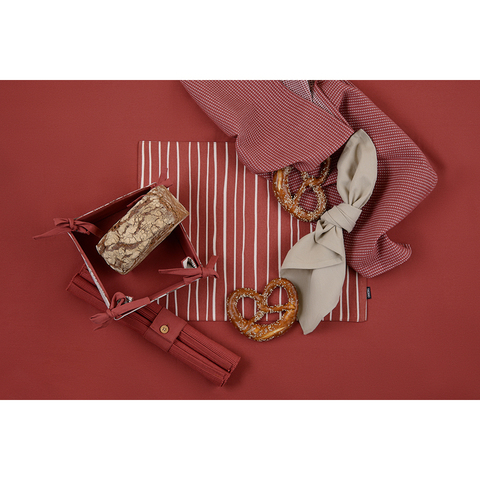 Корзинка для хлеба из хлопка терракотового цвета с принтом Цветы из коллекции Prairie, 30х30 см Tkano TK20-BB0001