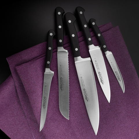 Набор из 5 кухонных ножей в деревянной подставке ARCOS Opera арт. 227000