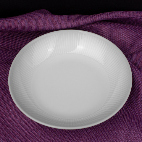 Тарелка суповая 23 см. Plisse-Toulouse PILLIVUYT арт. 204223BL1