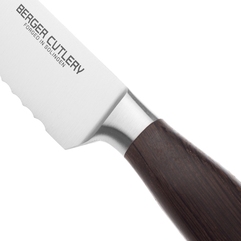 Нож кухонный для хлеба 22 см BERGER CUTLERY Ergo Line Smoked Oak арт. BC110222