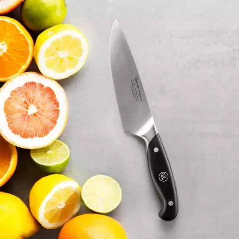 Нож кухонный Шеф 15 см ROBERT WELCH Professional арт. RWPSA2029V
