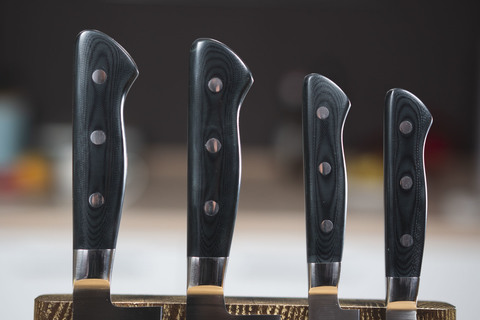 Комплект из 4 ножей Samura PRO-S и подставки