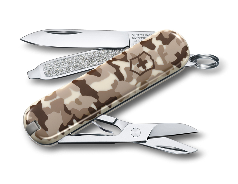 

Нож-брелок Victorinox Classic SD, 58 мм, 7 функций, камуфляж 0.6223.941