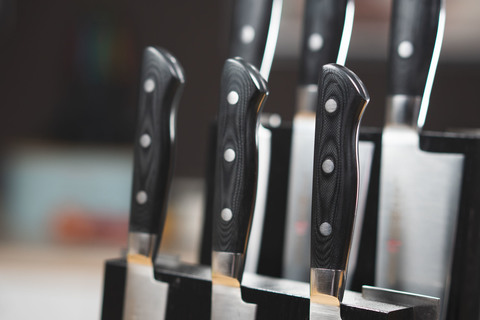 Комплект из 6 ножей Samura PRO-S и подставки
