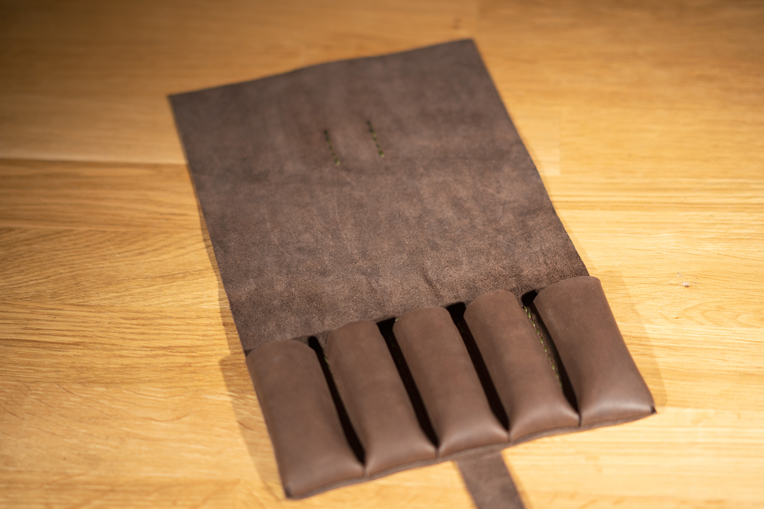 

Сумка для 5 складных ножей BroCase Craft BC-101GN