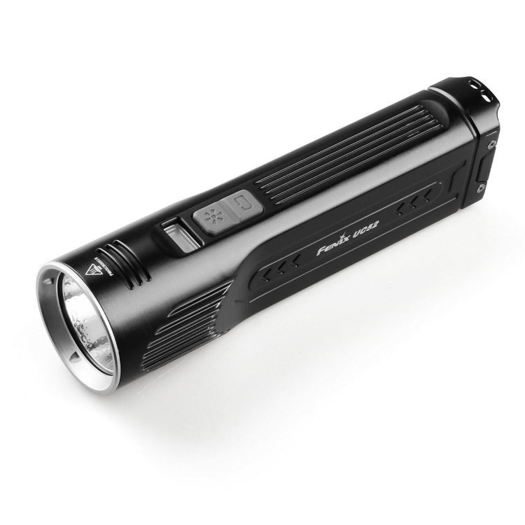 

Фонарь светодиодный Fenix UC52 2018 Cree XHP70 LED, 3100 лм, встроенный аккумулятор UC52