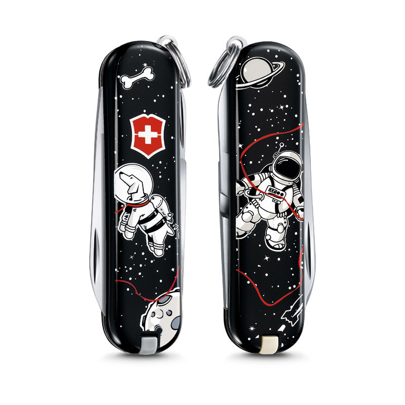 

Нож-брелок Victorinox Classic LE 2017, 58 мм, 7 функций, "Space Walk" 0.6223.L1707