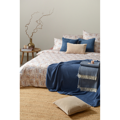 Комплект постельного белья из сатина с принтом 'Цветы' из коллекции Prairie, 200х220 см Tkano TK21-DC0012